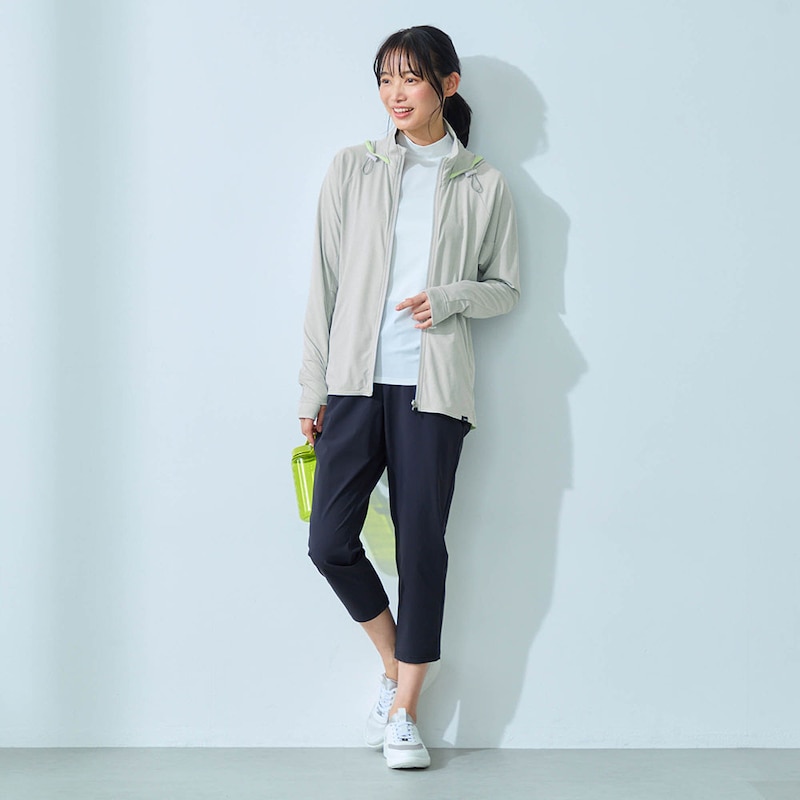 モデル身長164cm／M