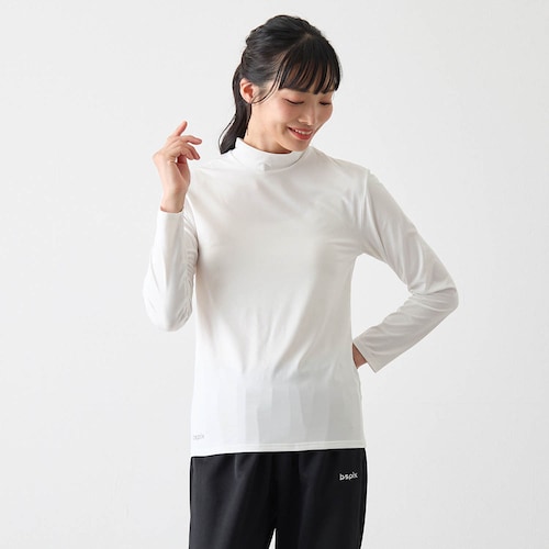 接触冷感ハイネックインナー