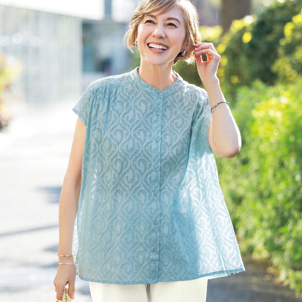 【ベルメゾン】〈ほどよいシアー感が大人女性におすすめ〉 カットジャカードブラウス 【ブラックのみ】