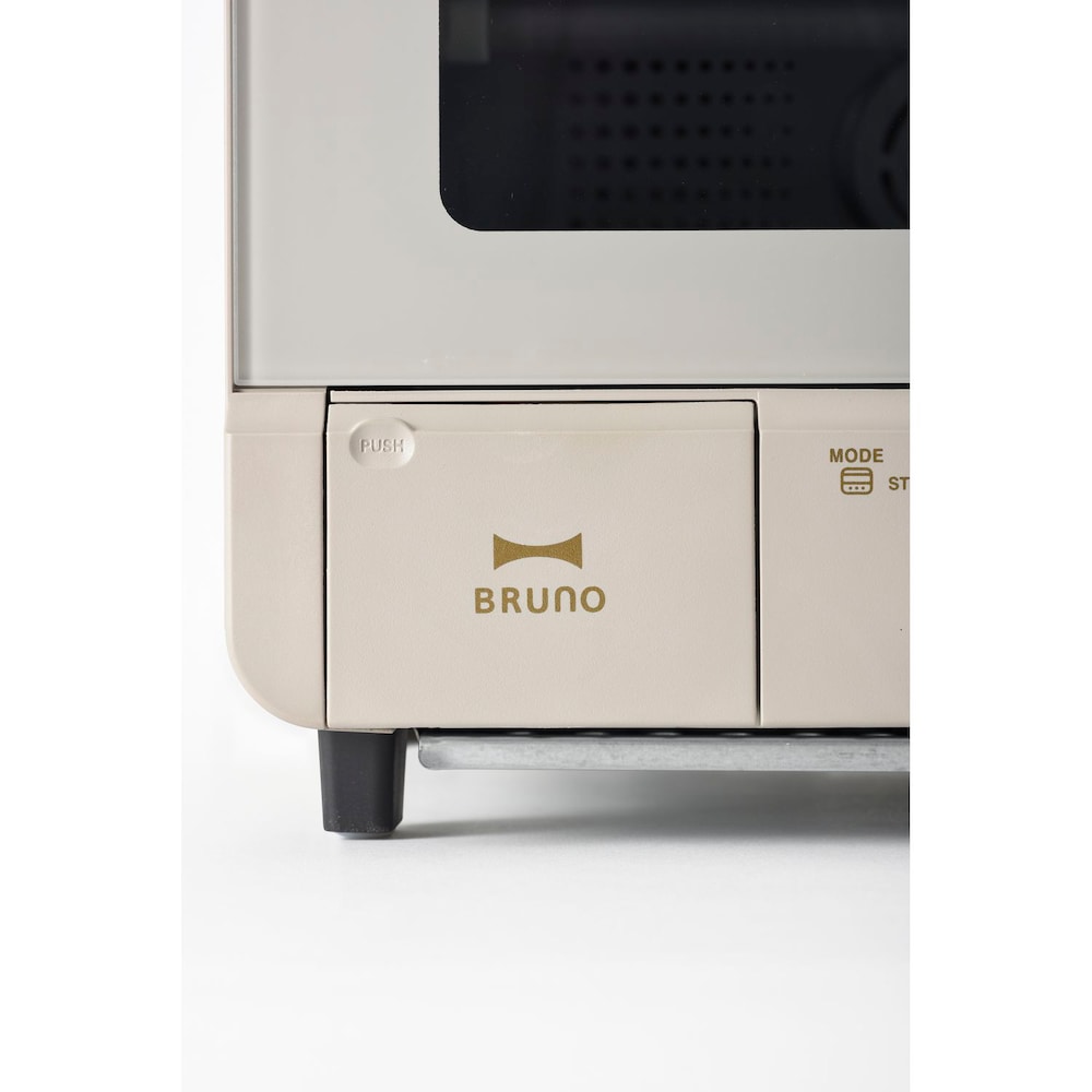 給水ドアには「BRUNO」のロゴ入り