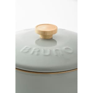 フタには「BRUNO」のロゴがデザインされています。