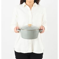 毎日の調理にちょうどいい20cmサイズ。