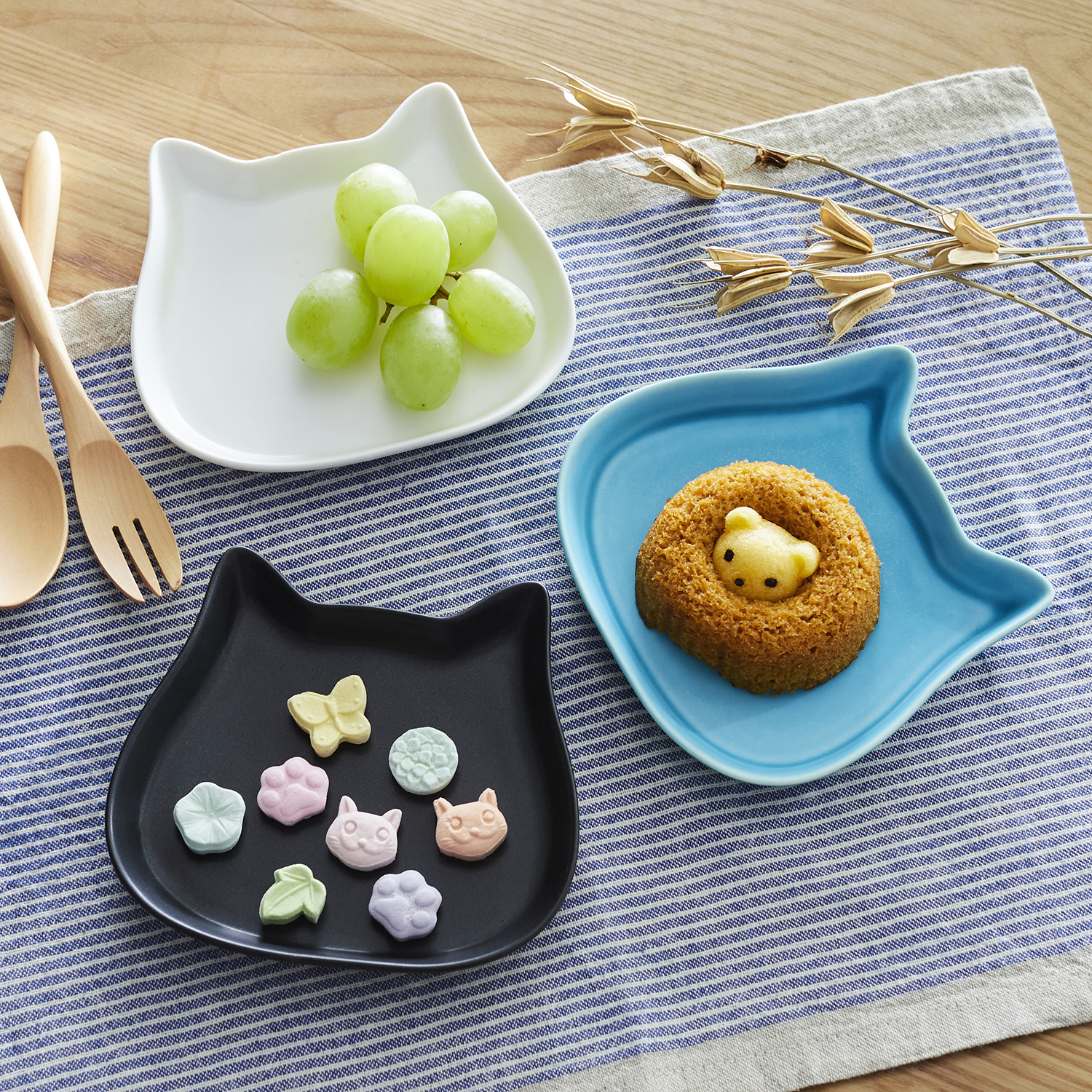 【ベルメゾン】美濃焼のねこプレート 【食洗機/電子レンジ対応】