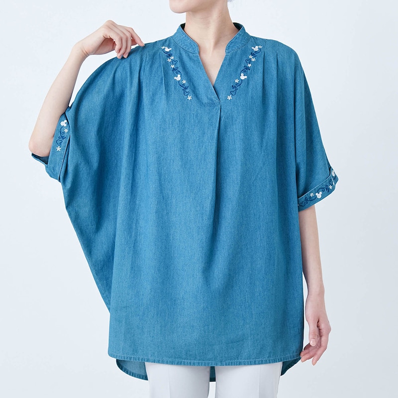 モデル身長167cm／M ※写真は撮影用のため着丈+4㎝になります。