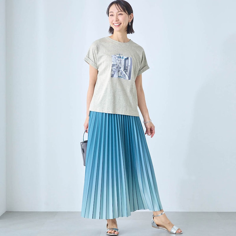 モデル身長167cm／M・杢グレー（フォトC）