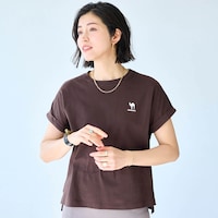 ブラウン（胸元刺繍Ｃ）