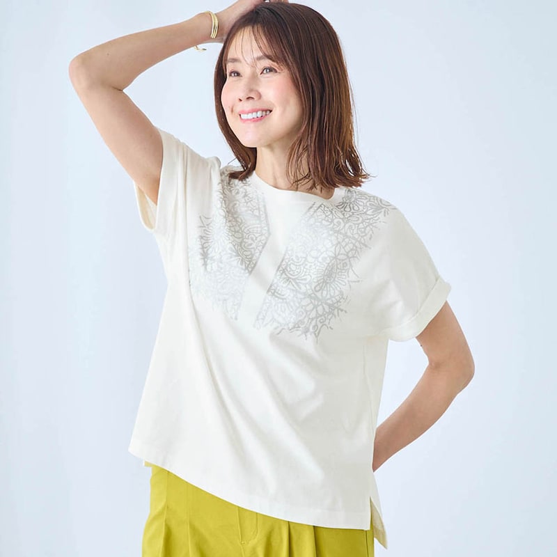 オフホワイト（シルバー箔プリント）