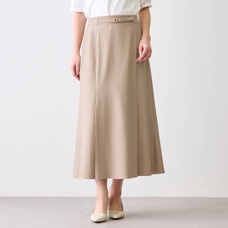 モデル身長168cm／M　※写真は撮影用のため、総丈+6cmになります。
