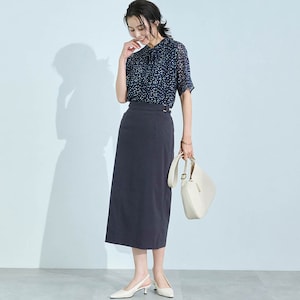 モデル身長167cm／M・総丈75cm　※写真は撮影用のため総丈+6cmになります。