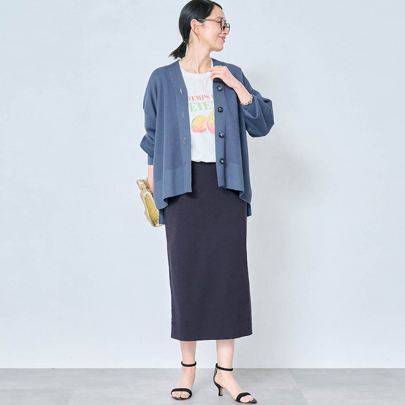 モデル身長168cm／M・総丈75cm　※写真は撮影用のため総丈+6cmになります。