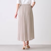 モデル身長168cm／M　※写真は撮影用のため、総丈+6cmになります。
