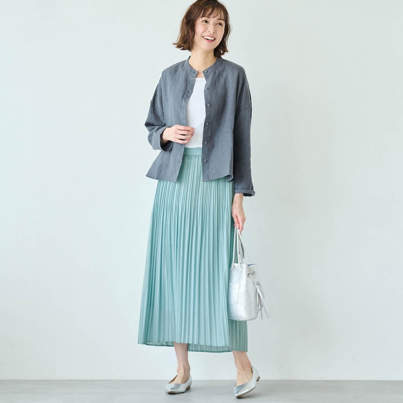 モデル身長169cm／M　※写真は撮影用のため、総丈+6cmになります。