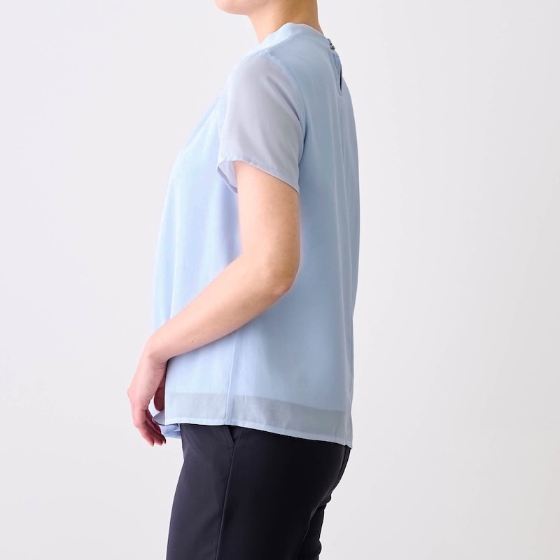 モデル身長168cm／M