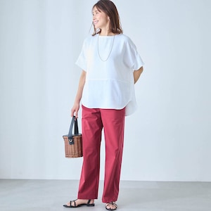 モデル身長168cm／M ※写真は撮影用のため股下+6cmになります。
