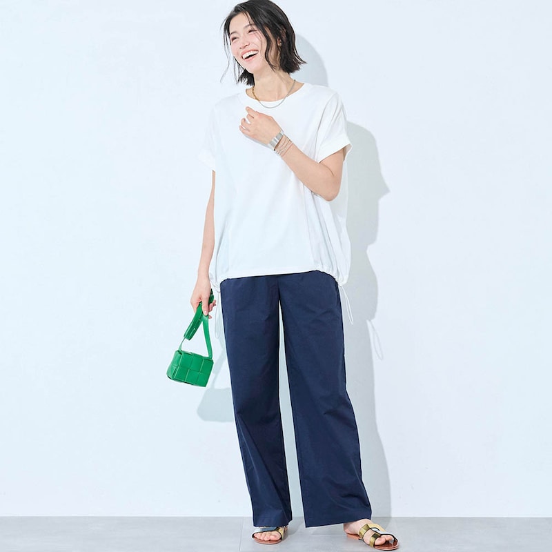 モデル身長168cm／M　※写真は撮影用のため、股下+6cmになります。