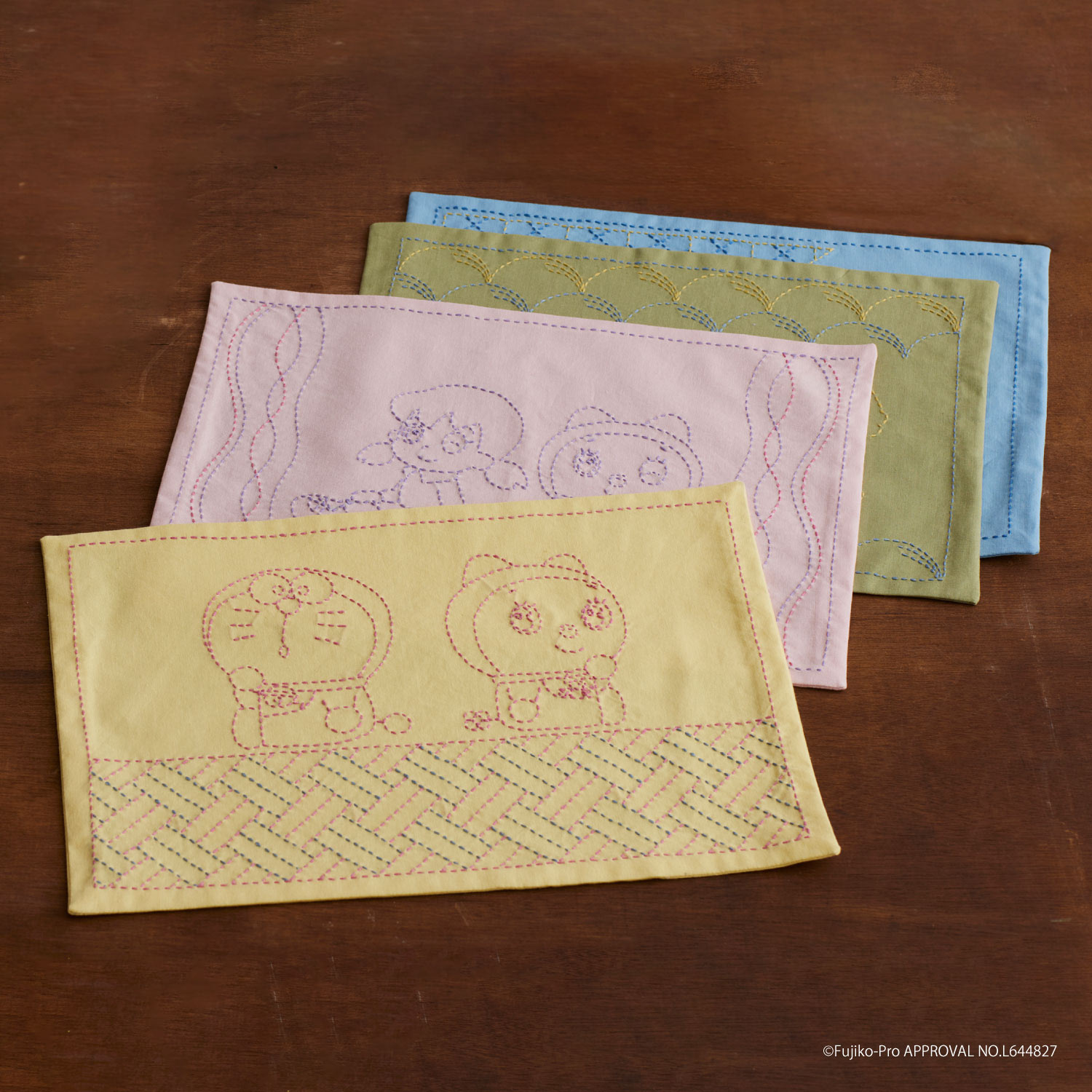 【アイムドラえもん/I'm Doraemon】【手作りキット】 和の伝統柄 刺し子ランチョンマット「I'm Doraemon」