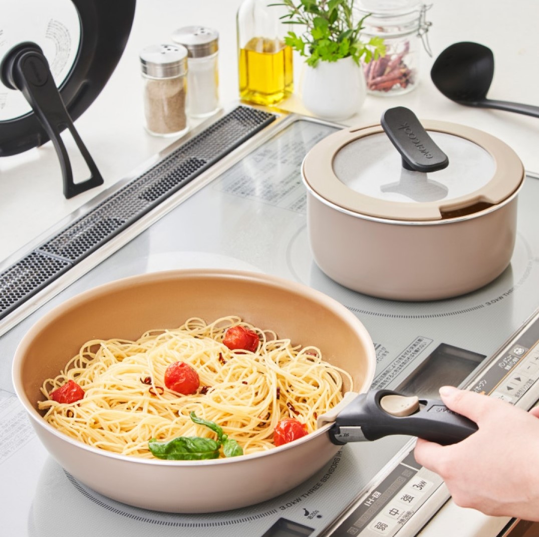 【エバークック/evercook】【500日保証】ツルすべが続く。毎日使いたい着脱式ハンドルフライパン7点セット 【IH/ガス火対応】