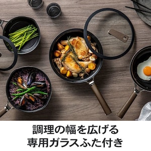 ブラック