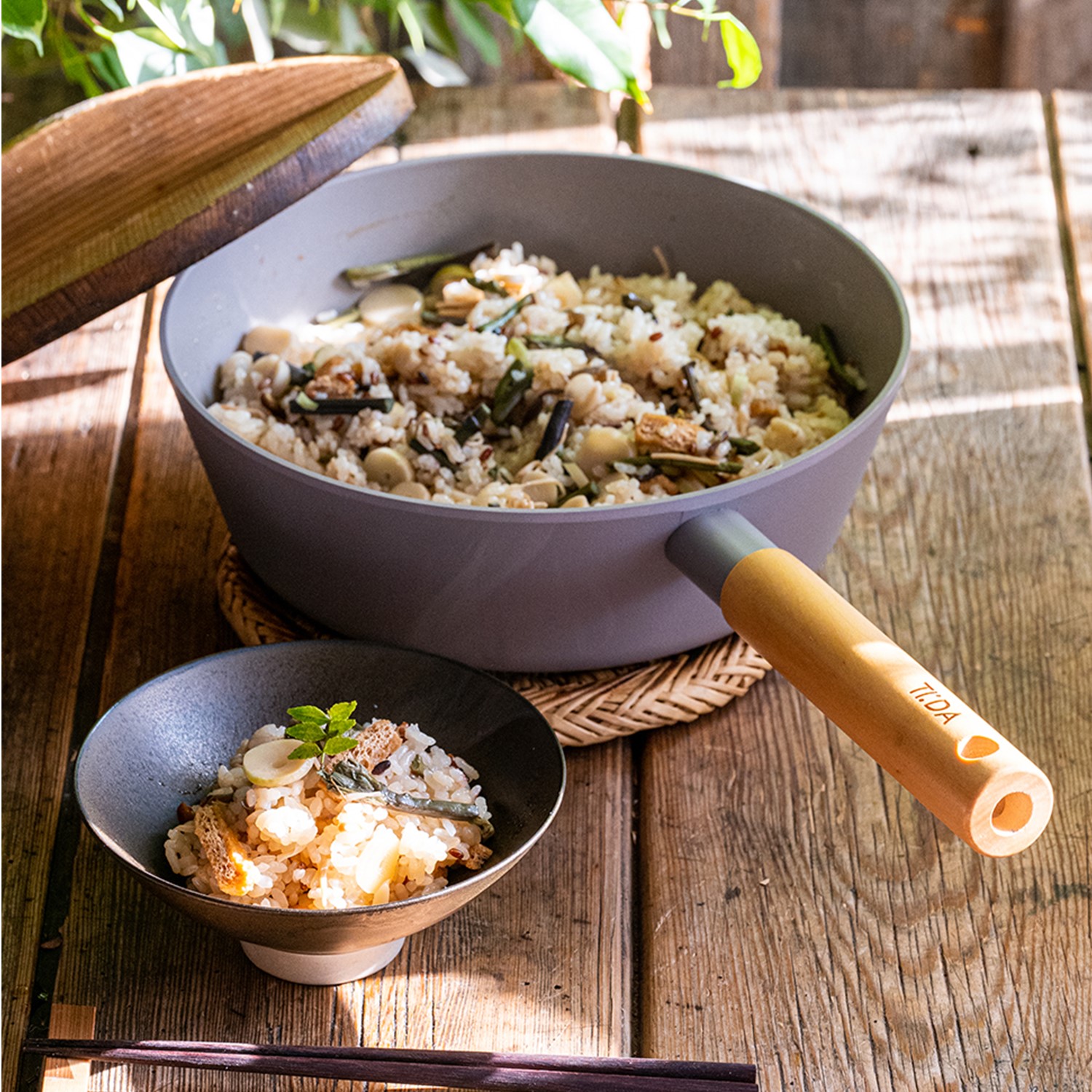 7層コートでお手入れしやすい軽量深型フライパン 【IH/ガス火対応】 7層コートでお手入れしやすい軽量深型フライパン 【IH/ガス火対応】