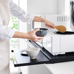 炊飯器の下に置いても便利／80cm