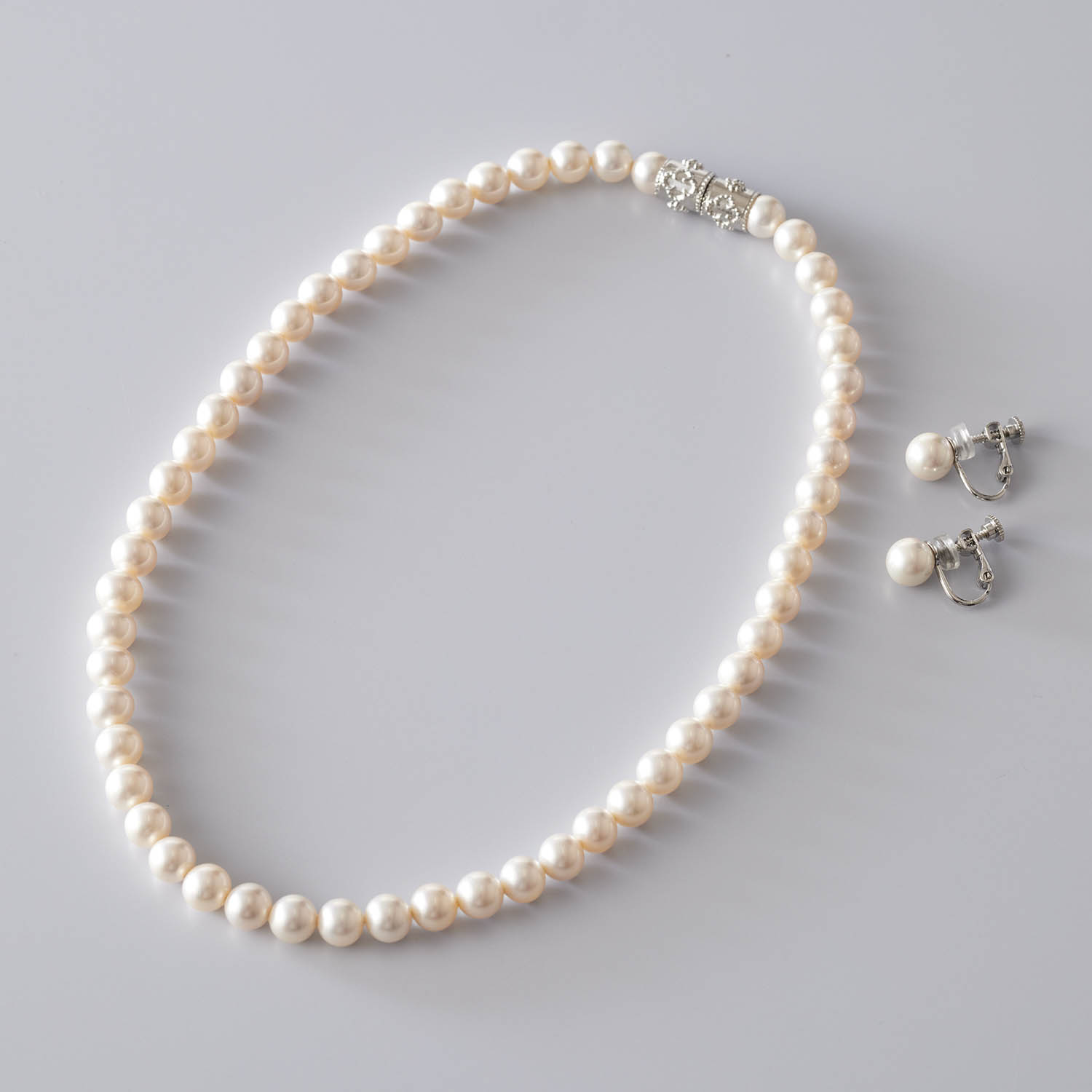 【ベルメゾン】貝パールネックレス & イヤリング[日本製]