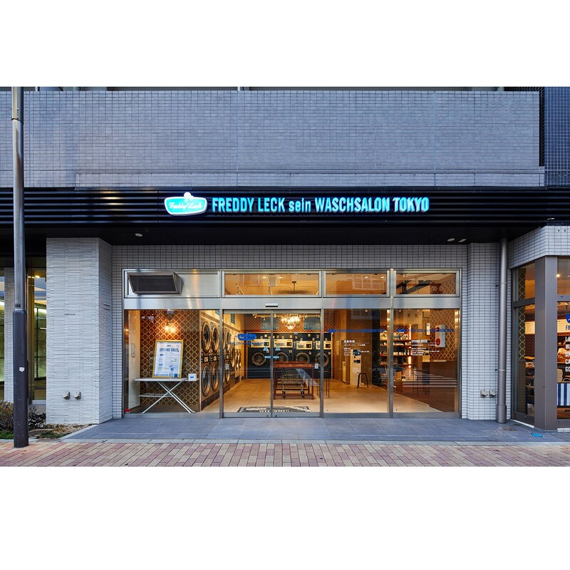 FREDDY LECK sein WASCHSALON TOKYO(ウォッシュサロン)をオープン
