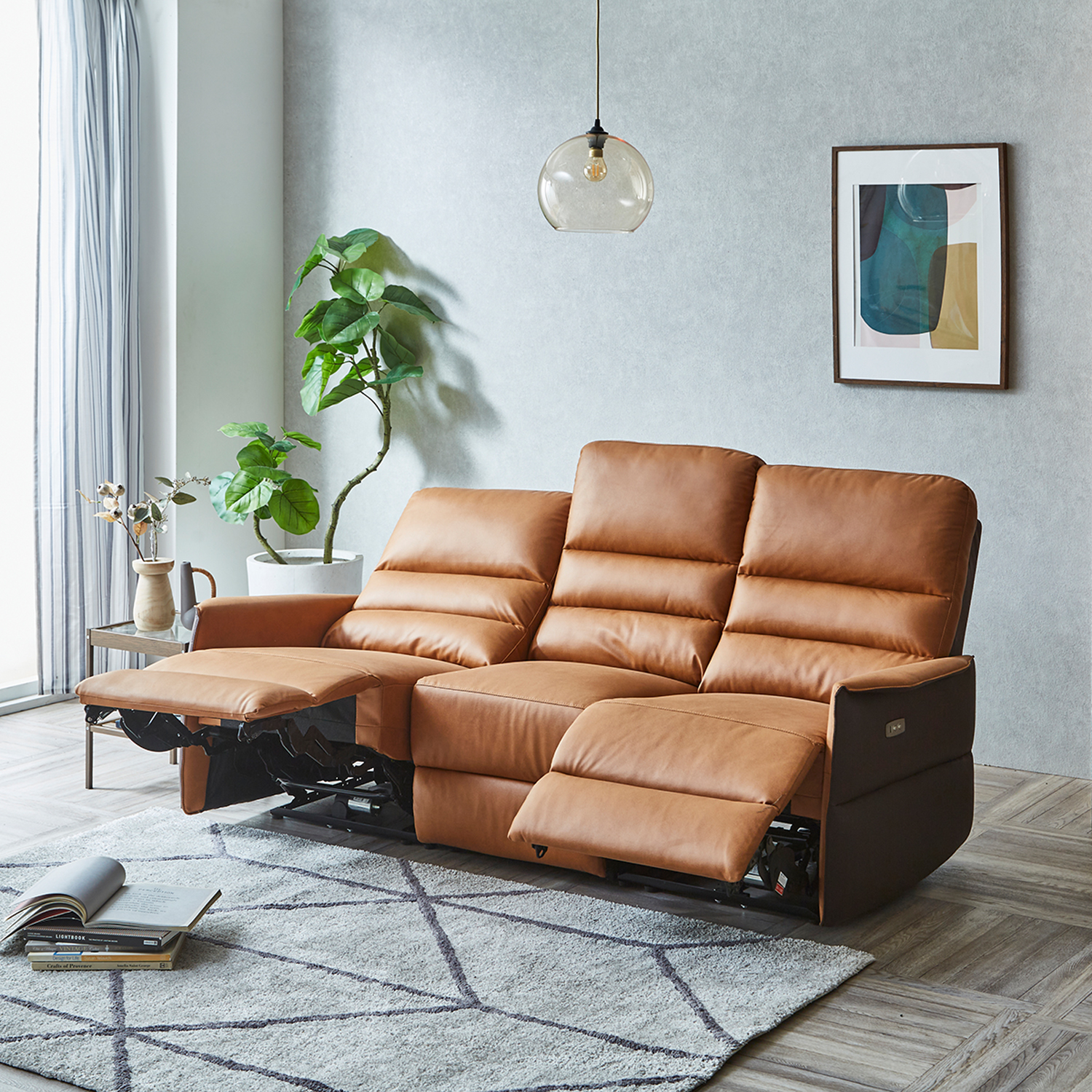 レザー調電動ハイバックリクライニングソファー <USBポート付/3人掛け> レザー調電動ハイバックリクライニングソファー <USBポート付/3人掛け>