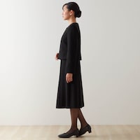 モデル身長162cm・9ARサイズ着用