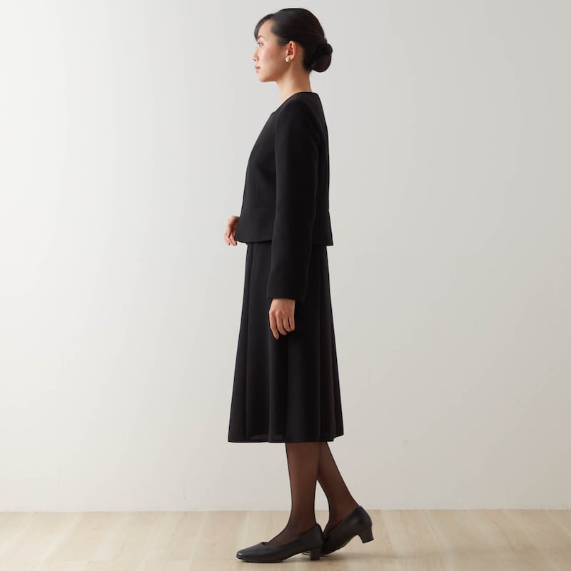 モデル身長162cm・9ARサイズ着用
