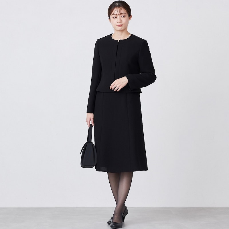 モデル身長165cm・9ARサイズ着用