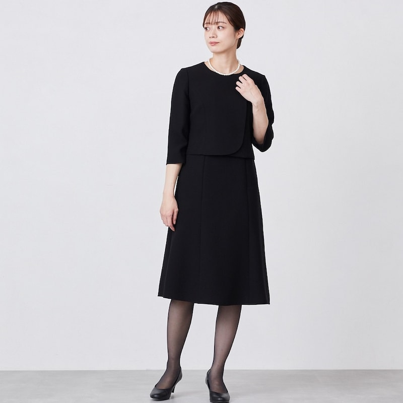 モデル身長165cm・9ARサイズ着用