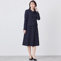 モデル身長165cm・9ARサイズ着用