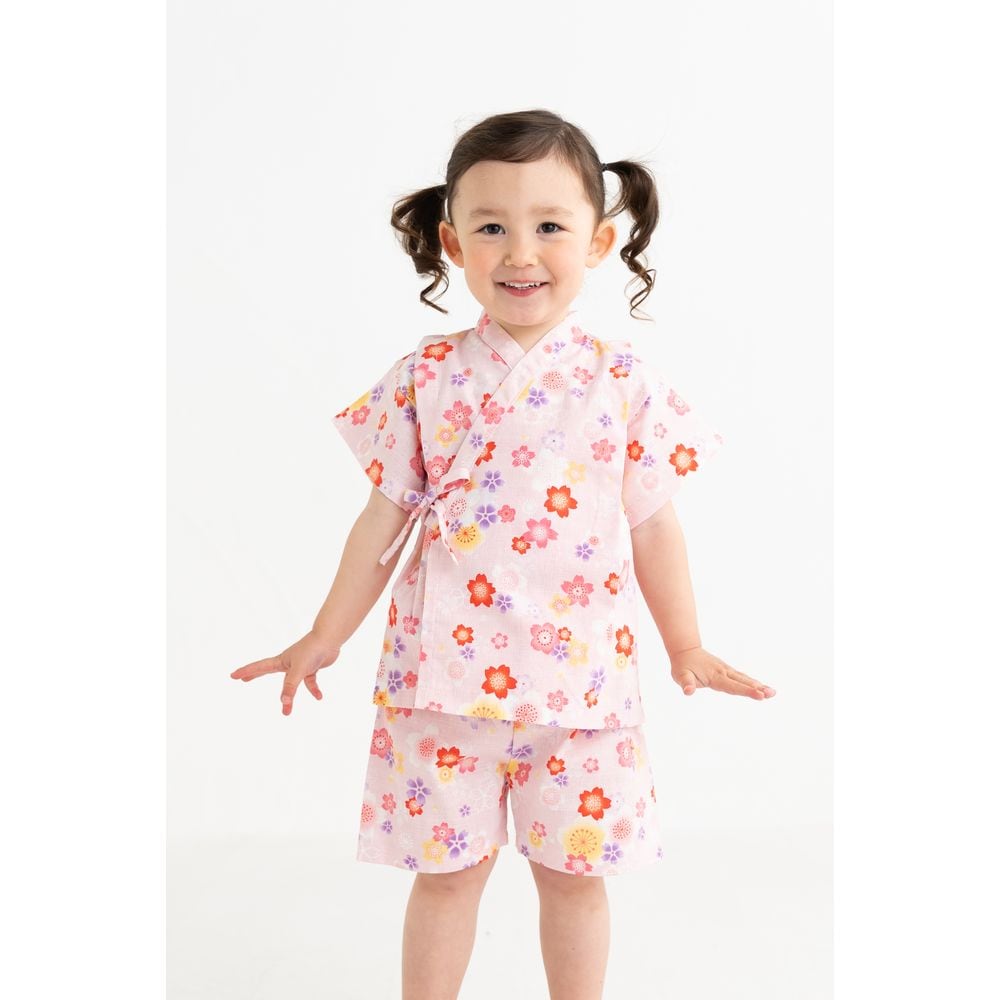 ピンク（桜）モデル身長：約88cm 着用サイズ：90