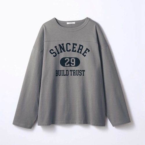 ロゴプリント綿素材フットボールタフＴシャツ 【子供服 長袖】