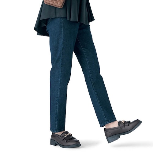後ろウエストリブテーパードスリムストレッチデニムパンツ