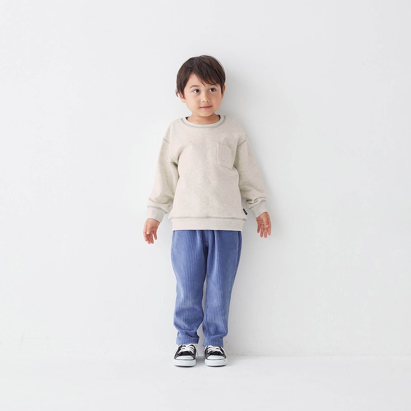 オートミール／モデル身長105cm・110サイズ着用