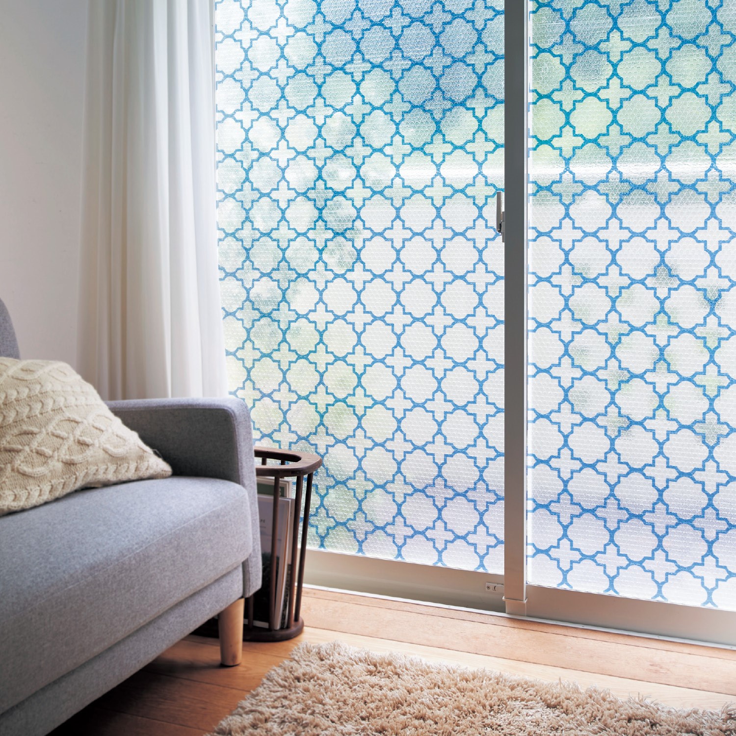 【ベルメゾン】すりガラス対応窓ガラス断熱目隠しシート タイル柄 【UVカット】