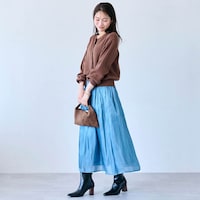 スカートやワンピースの中にぴったり