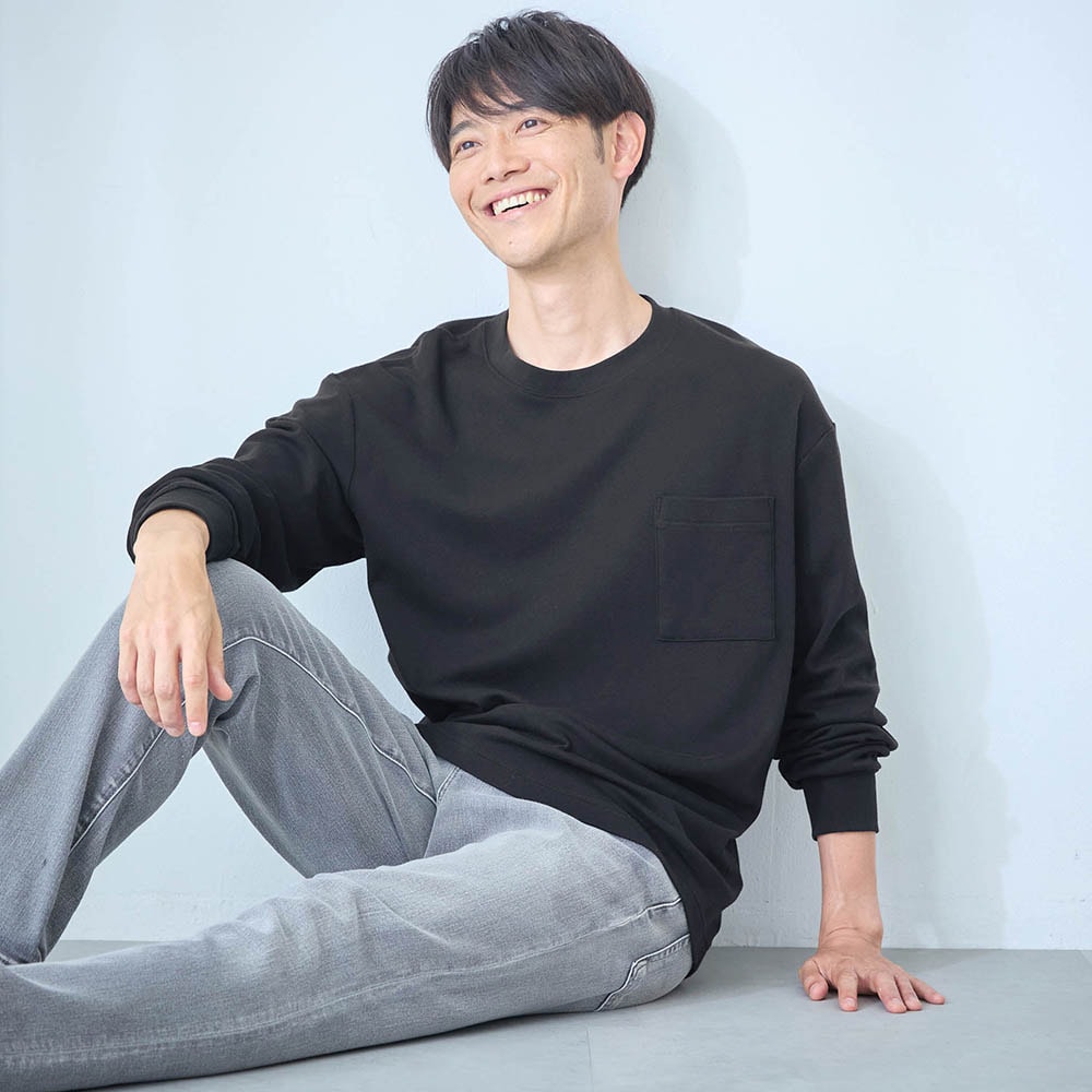 モデル身長176cm／L（ブラック）