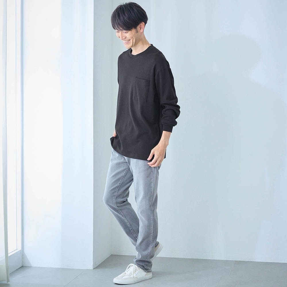 モデル身長176cm／L（ブラック）