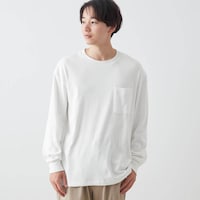 オフホワイト
