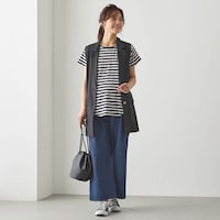 ネイビー／モデル身長163cm・マタニティMサイズ着用