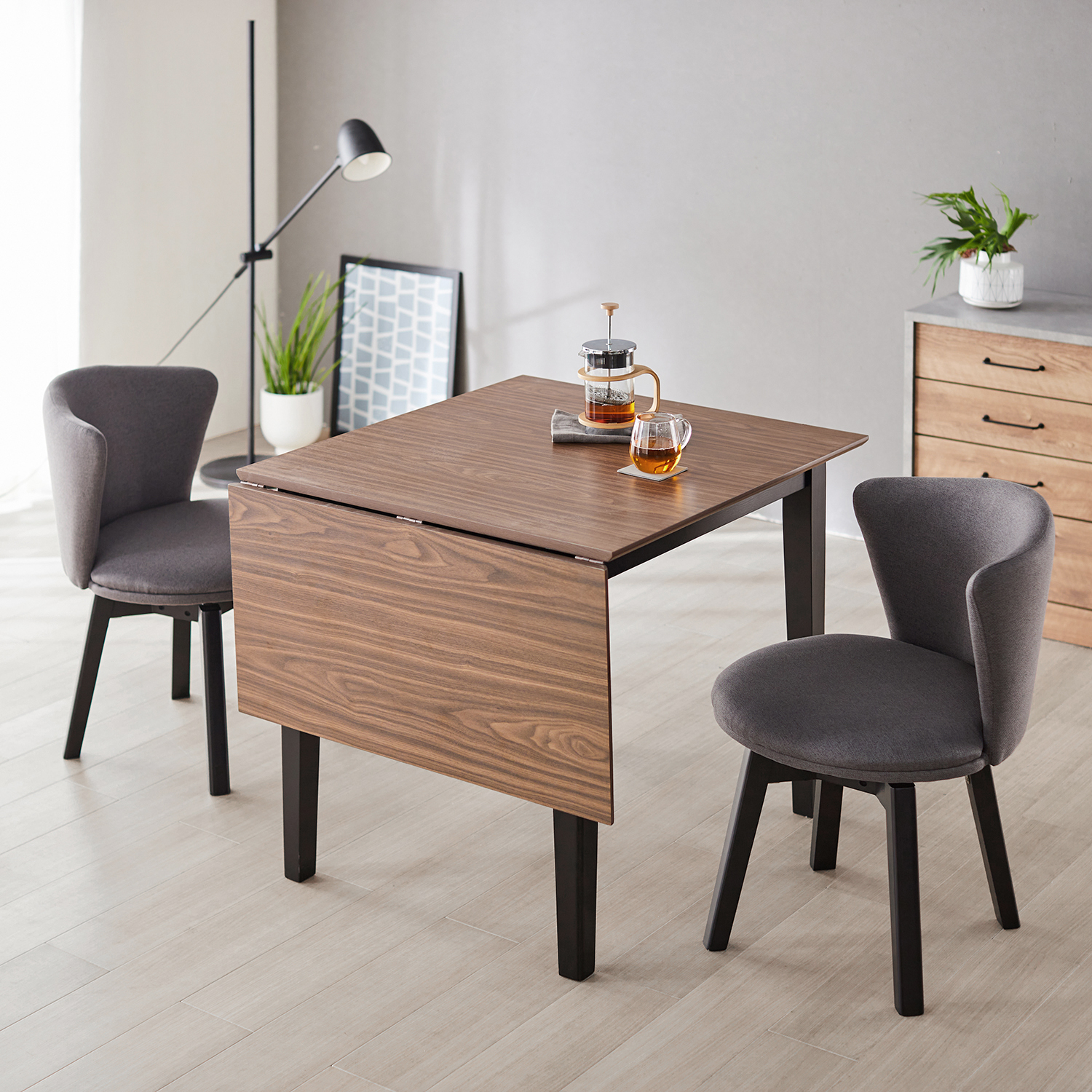 【ベルメゾン】伸長式コンパクトダイニングテーブル 【ベルメゾン】伸長式コンパクトダイニングテーブル