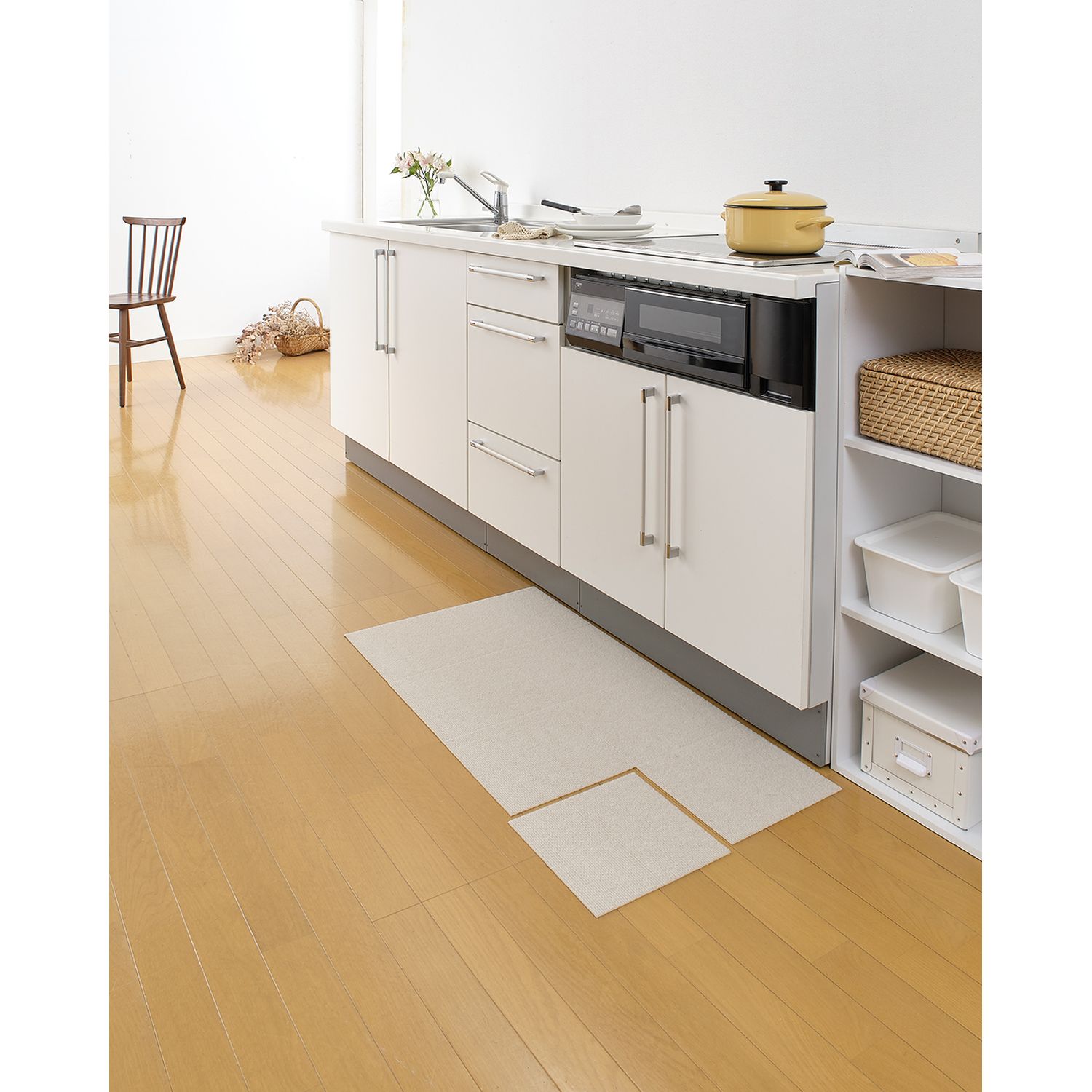 【ベルメゾン】[日本製] おくだけ吸着キッチンタイルマット