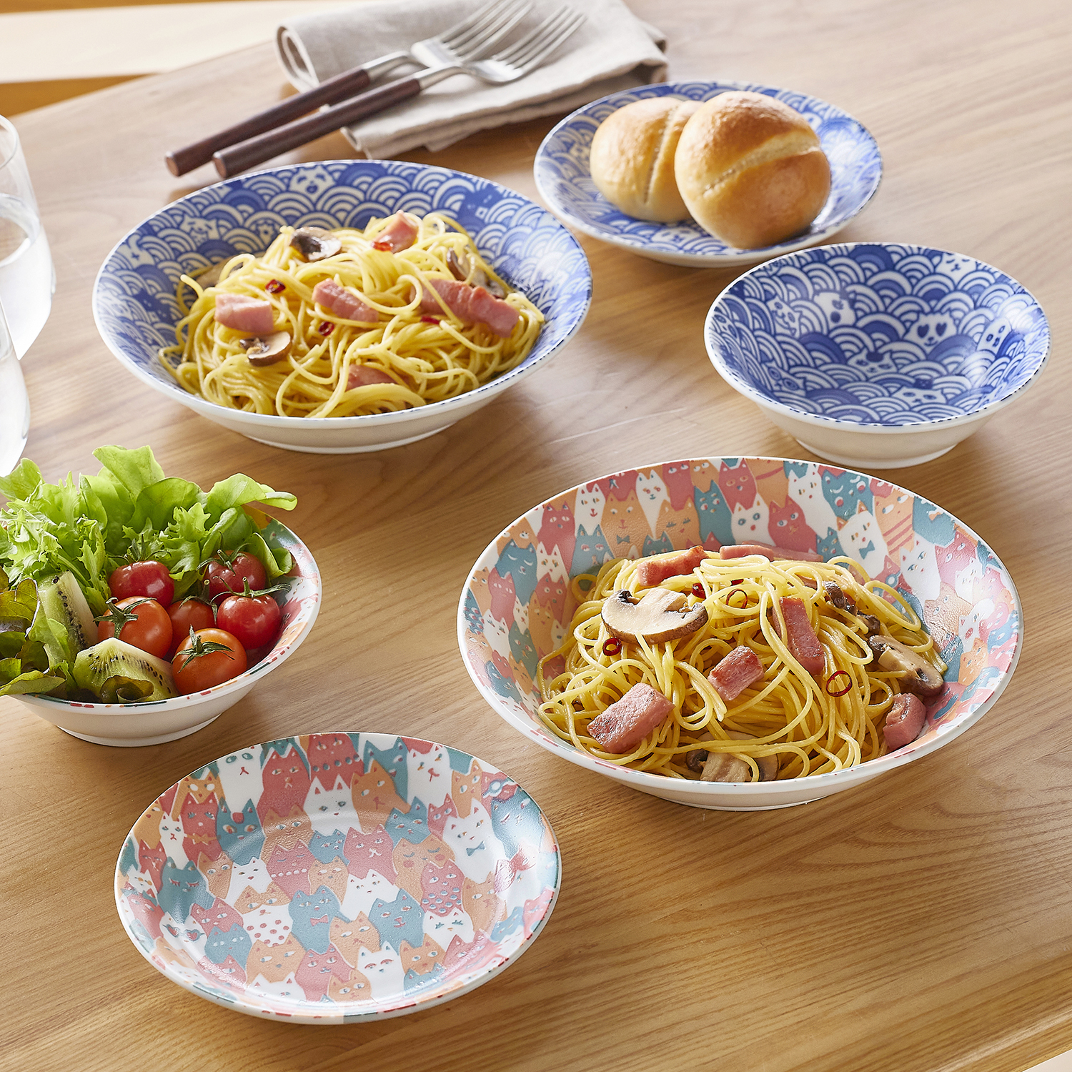 【ベルメゾン】ねこだらけデザインの食器セット[日本製] 【食洗機/電子レンジ対応】