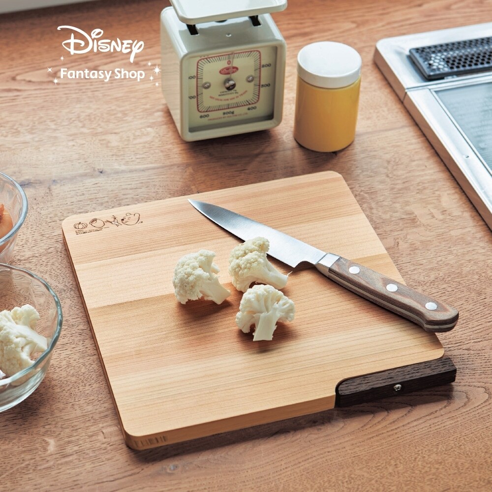 【ディズニー/Disney】自立する食洗機対応小さめひのきまな板「くまのプーさん」