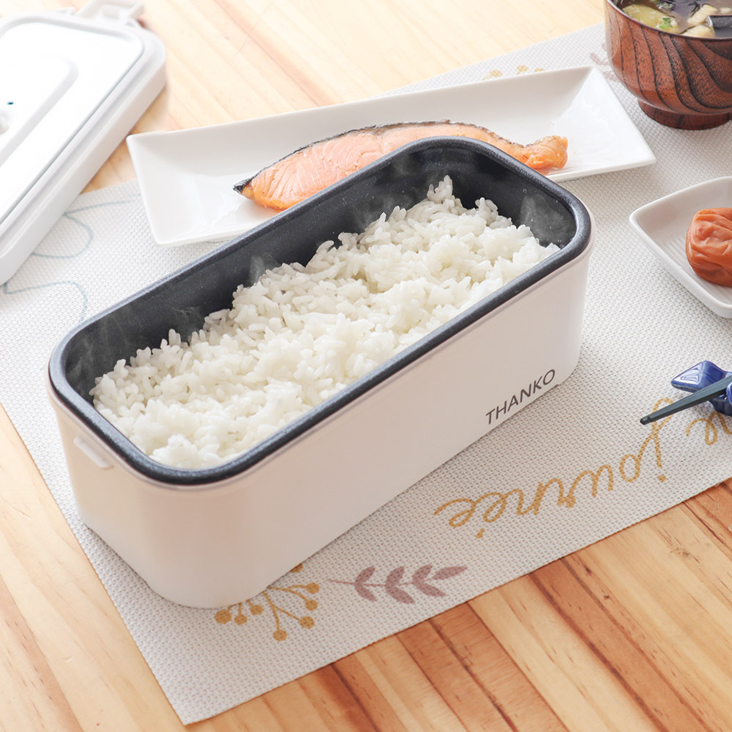 おひとりさま用高速弁当箱炊飯器【0.5合が約14分で炊ける】