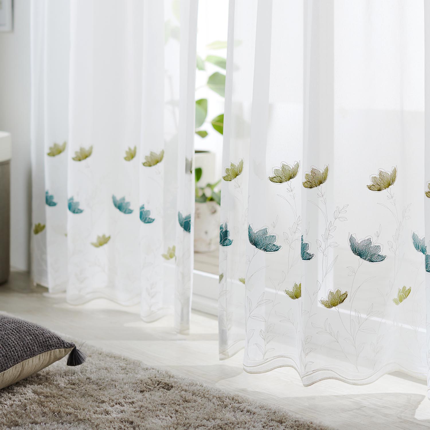 【ベルメゾン】【99サイズ】 フラワーデザインのトルコ刺繍スカラップレースカーテン 【ベルメゾン】【99サイズ】 フラワーデザインのトルコ刺繍スカラップレースカーテン