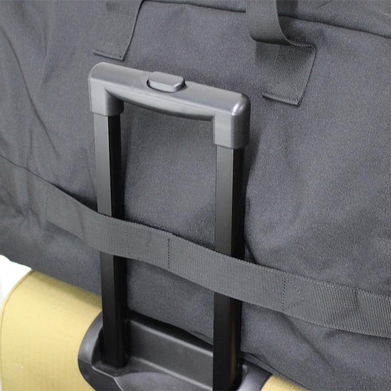 背面テープでキャリーオン可能