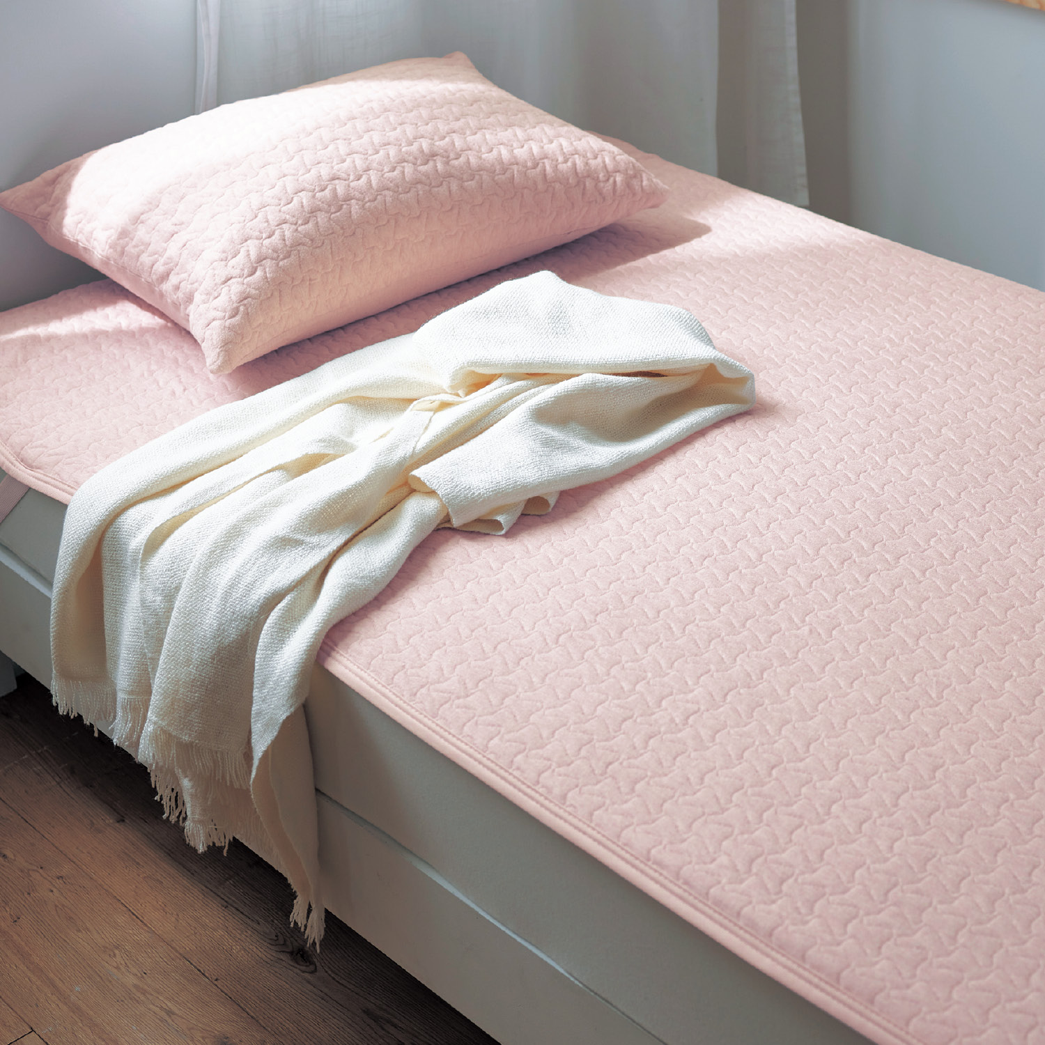 【1/19までセール】 あったか綿混キルトの敷きパッド <シングル/セミダブル/ダブル> 【1/19までセール】 あったか綿混キルトの敷きパッド <シングル/セミダブル/ダブル>